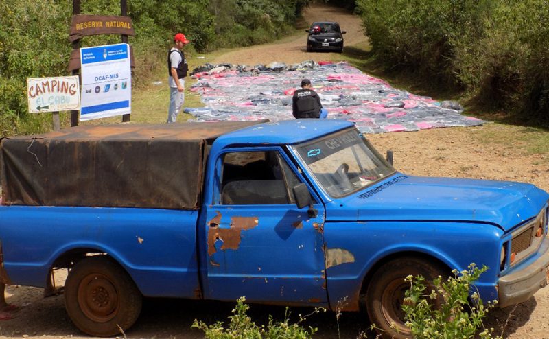Decomisan más de 500 camperas de contrabando en San Ignacio