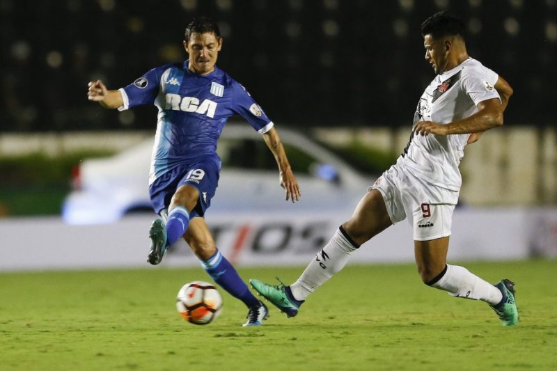 Racing empató en su visita al Vasco y quedó a tiro de la clasificación