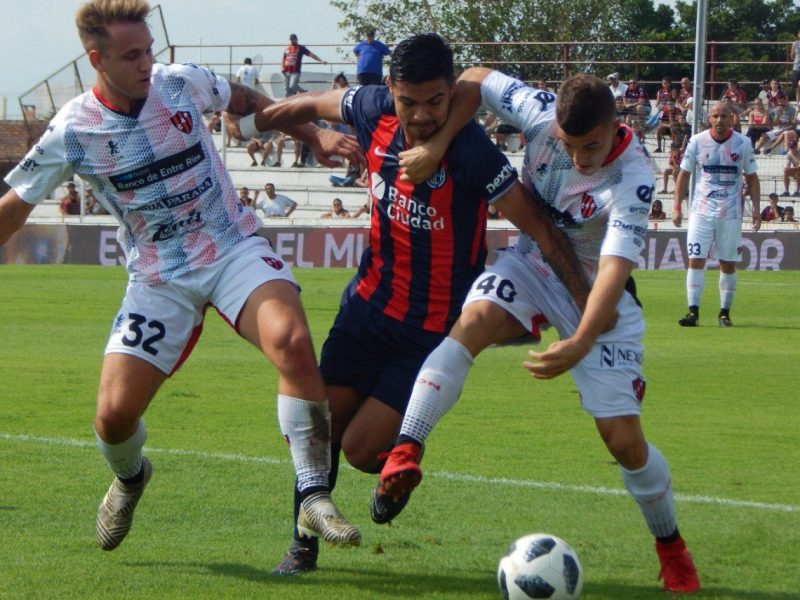 San Lorenzo empató en Paraná y cedió puntos clave en la pelea copera
