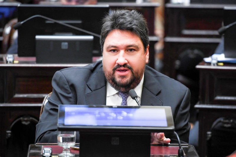 Closs pidió un pacto federal vial para potenciar inversiones y el uso de los bitrenes