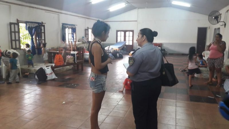 Continúa la asistencia a damnificados por el incendio de la Chacra 100