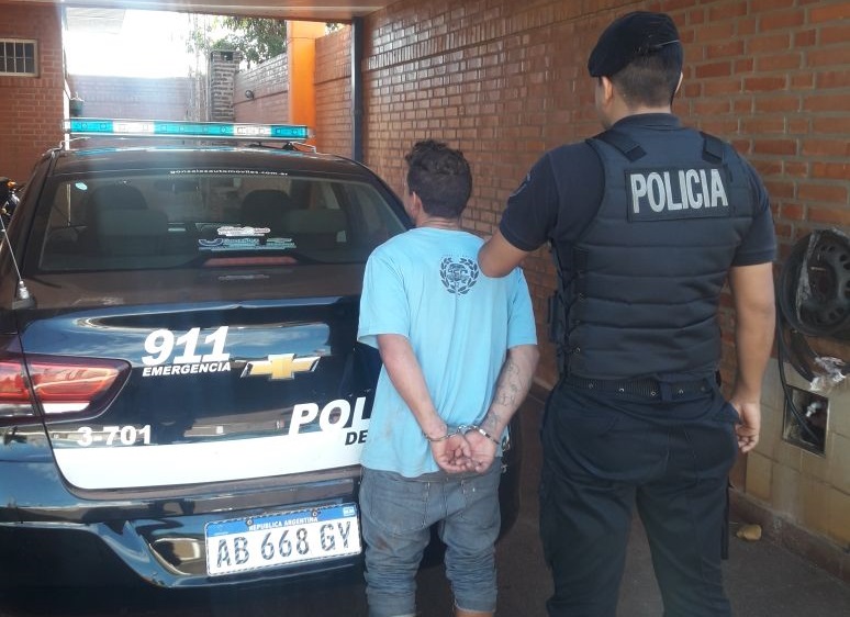 En Posadas detuvieron a alcoholizado que asustaba a transeúntes