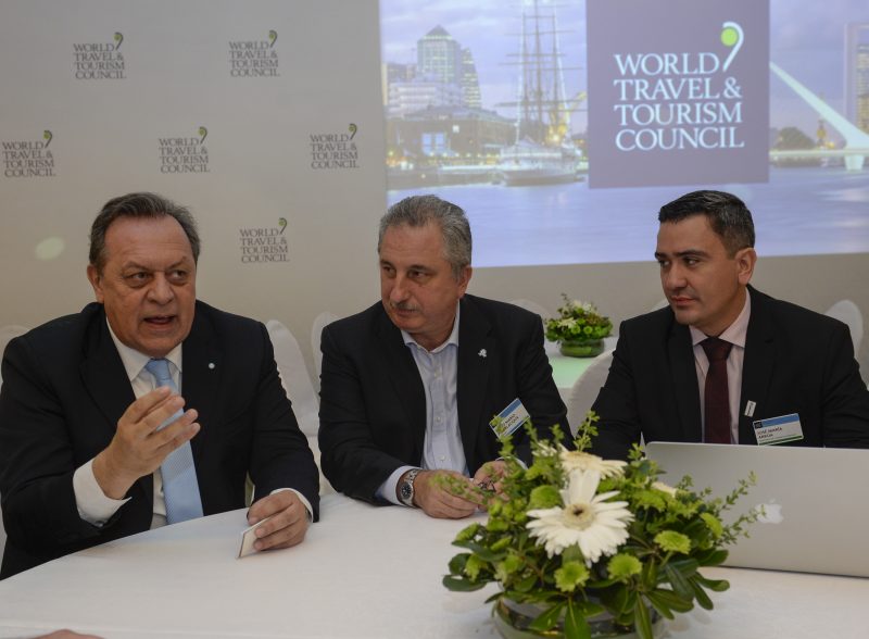 Passalacqua cerró la participación en el Foro Mundial de Turismo, con una exposición