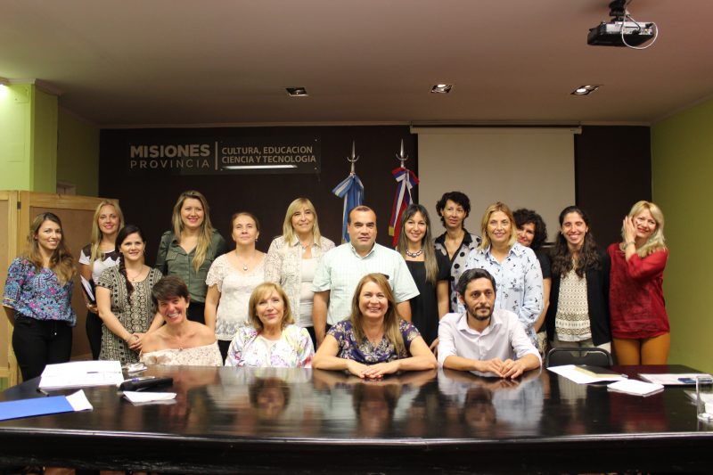 Proponen nexos para mejorar el paso del secundario a la universidad