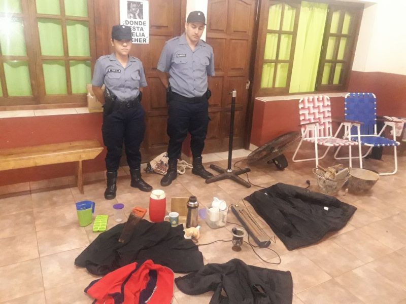 Jardín América: madre entregó a su hijo y también lo que robó