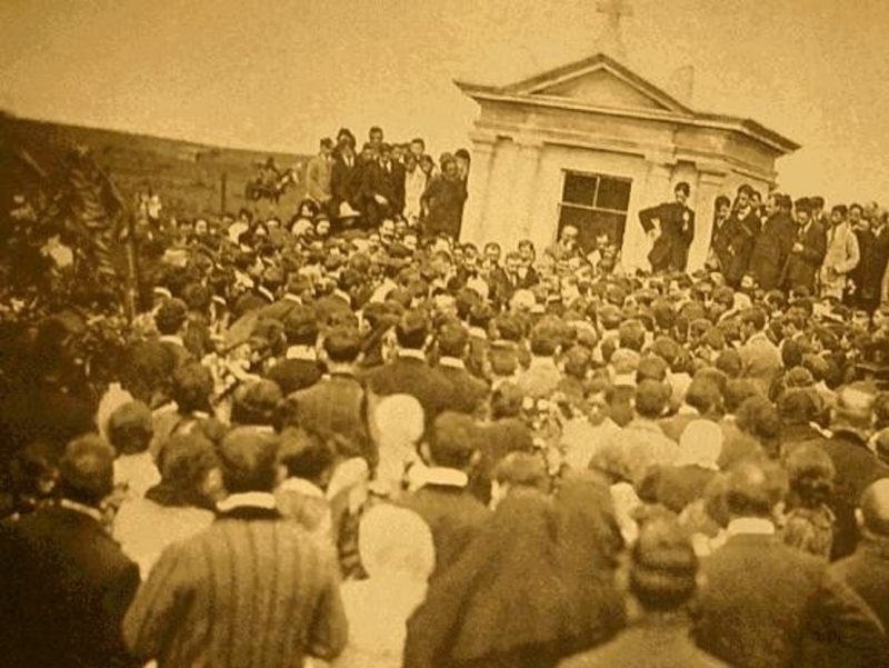 Homenaje al doctor Ramón Madariaga en el Parque de la Salud