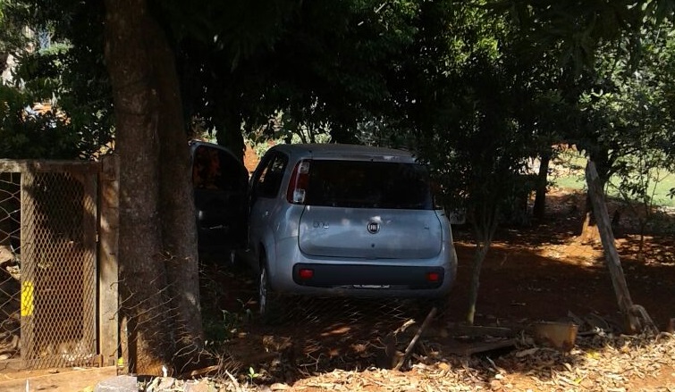 Auto conducido por joven alcoholizado terminó dentro de una casa en San Vicente