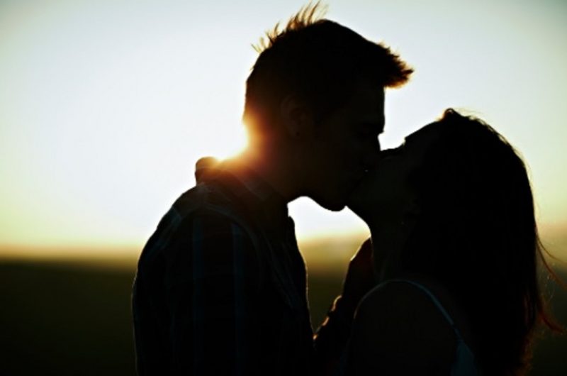 El 13 de abril se celebra el Día Internacional del Beso