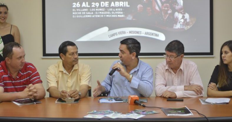 Campo Viera presentó la edición Nº 30 de la Fiesta Nacional del Té en Posadas