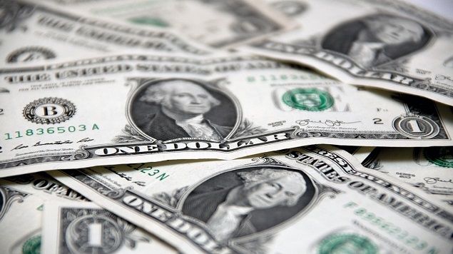 En su intento de frenar el dólar, el Central ya vendió el equivalente a casi el 12% de las reservas