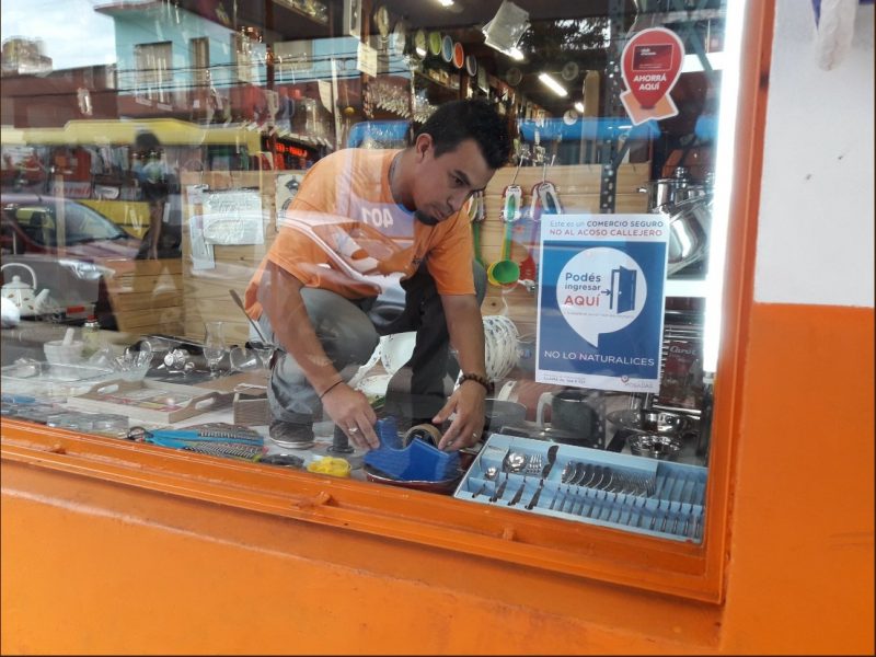 Bazar Palermo se sumó la campaña contra el acoso callejero