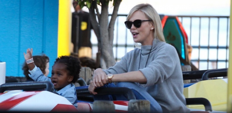 Charlize Theron: su rol de madre