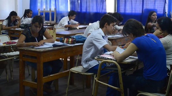 Alumnos del secundario rendirán materias previas y equivalencias antes del receso de invierno