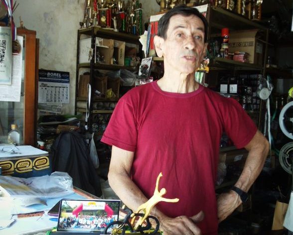 En el Día del Bicicletero, el Hogar de Día homenajeó a Leonardo Ibáñez