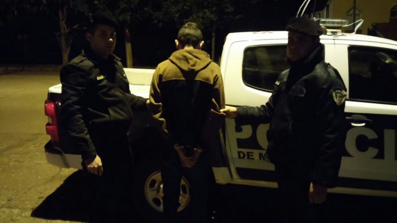 Detuvieron a joven en pleno robo en Eldorado