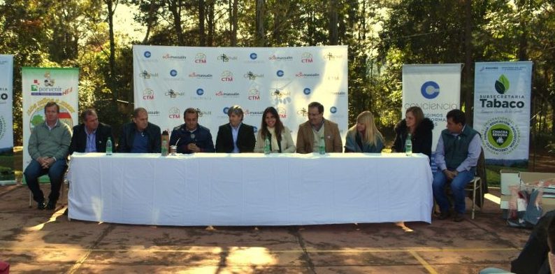 Tabacaleros: lanzaron programas que permitirán brindar mayor capacitación a docentes, técnicos, padres y alumnos