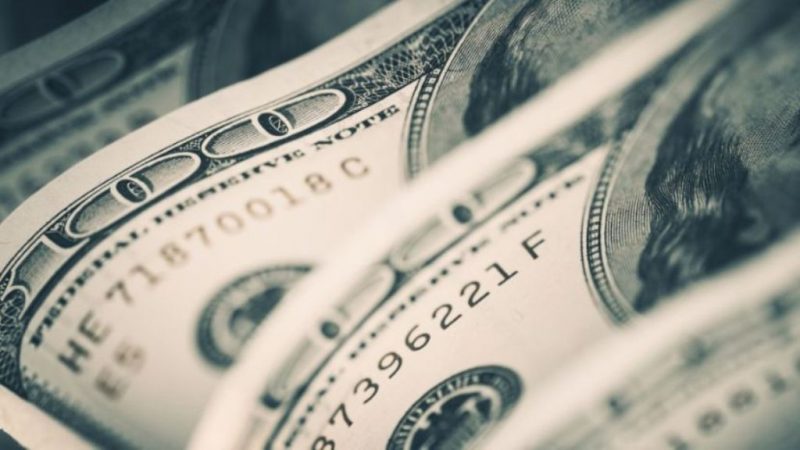 Advierten por el impacto de la suba del dólar en los precios y la actividad