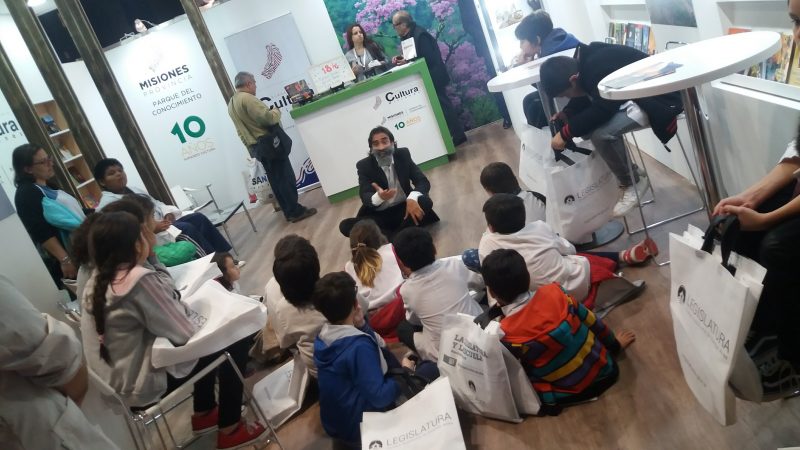 La Biblioteca del Parque Del Conocimiento presente en la 44º Feria Internacional del Libro