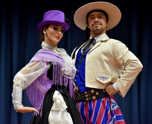 Romanza de Bellets Folklóricos esta noche en el Teatro Lírico