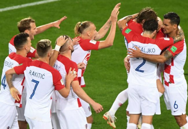 Croacia aprovechó el frustrado debut de Argentina