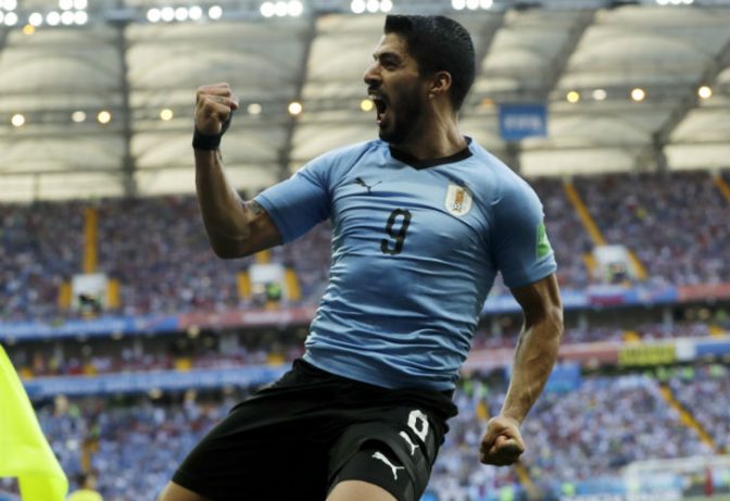 Uruguay ganó y se metió en octavos