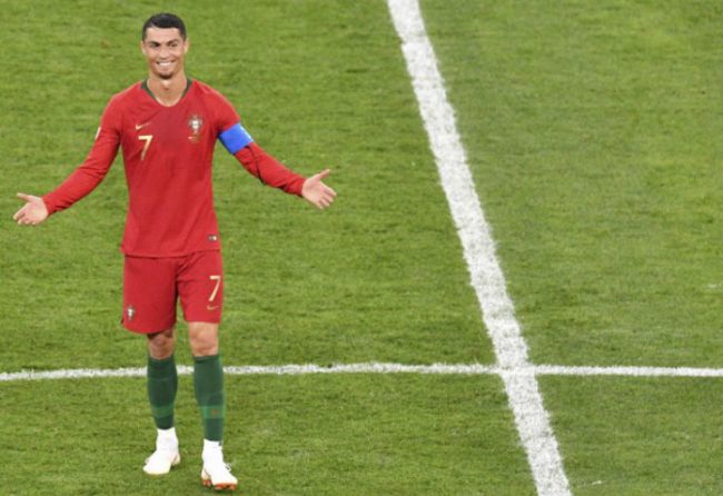 Portugal sufrió contra Irán pero pudo clasificar