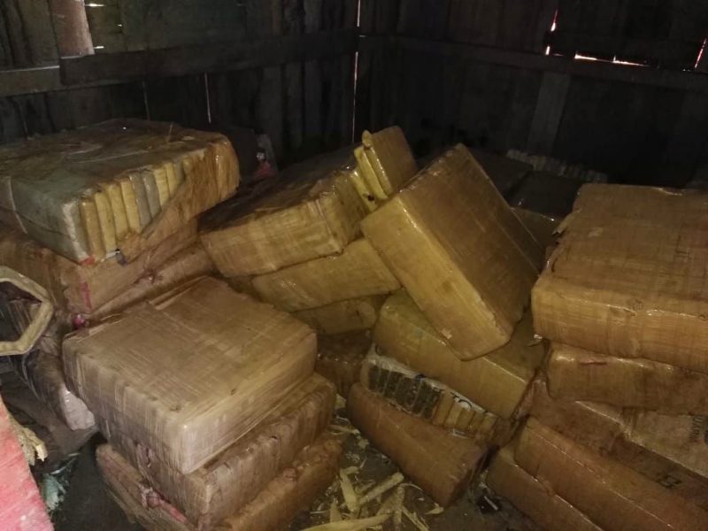 Incautan más de 3 toneladas de marihuana en Eldorado