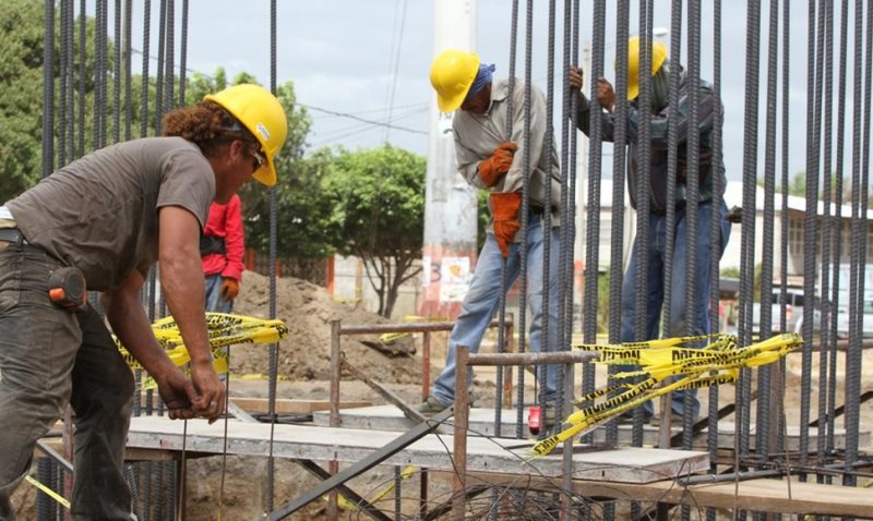 La expectativa de empleo sigue estancada y golpea incluso a la construcción