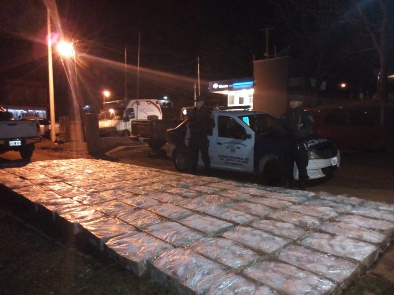 Dos Hermanas: secuestraron 120 cajas de pollos sin aval aduanero