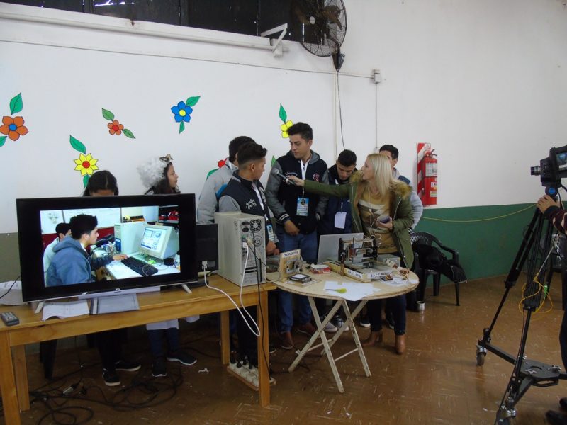 Robótica: Presentaron en Eldorado los proyectos de “Sumá tu escuela”