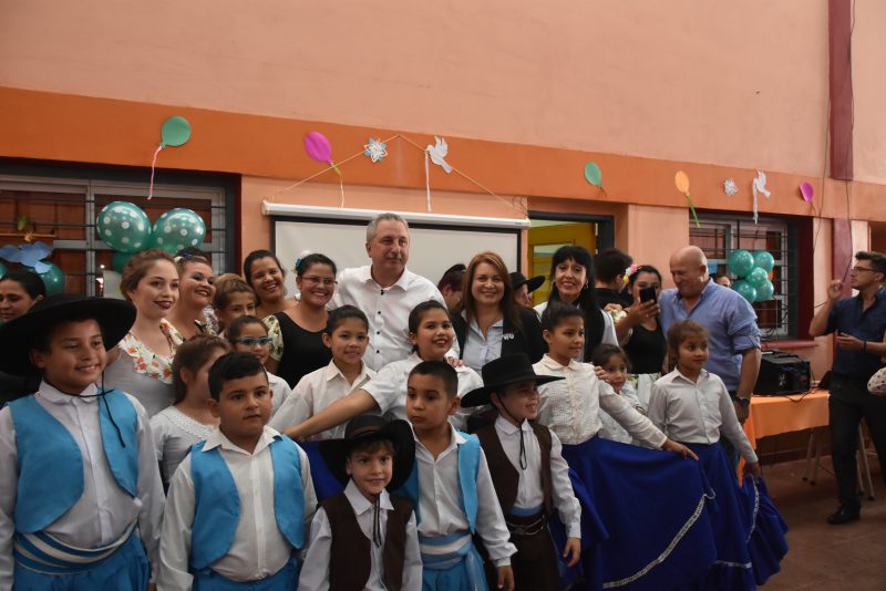 Passalacqua destacó la constante inversión en educación, 
