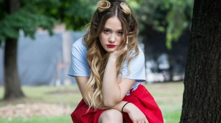 El susto de Ángela Torres: iba a las grabaciones de Simona y tuvo un accidente con su remís