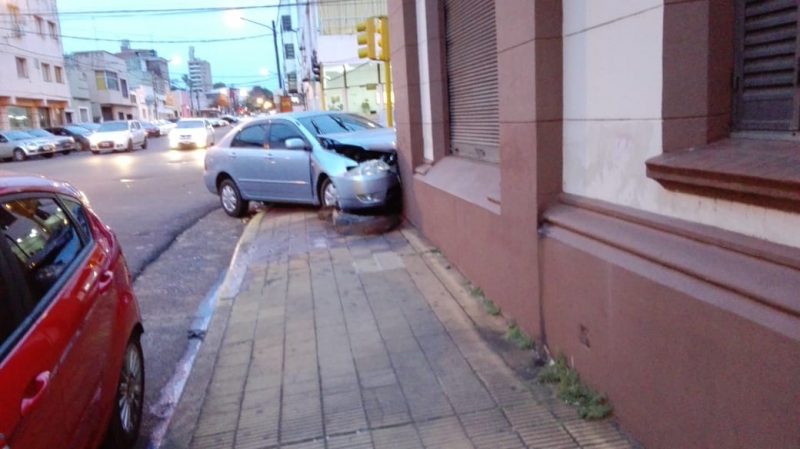Choque en pleno centro posadeño