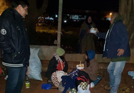 Intenso frío: la Subsecretaría de Acción Social asistió a una familia que vive en una carpa y a un ex combatiente