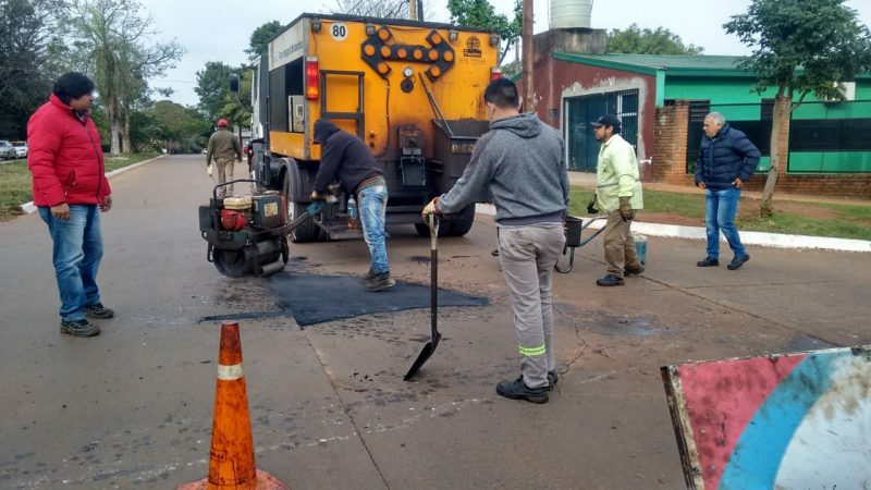 Plan Integral de Bacheo: trabajaron en el barrio Los Lapachos