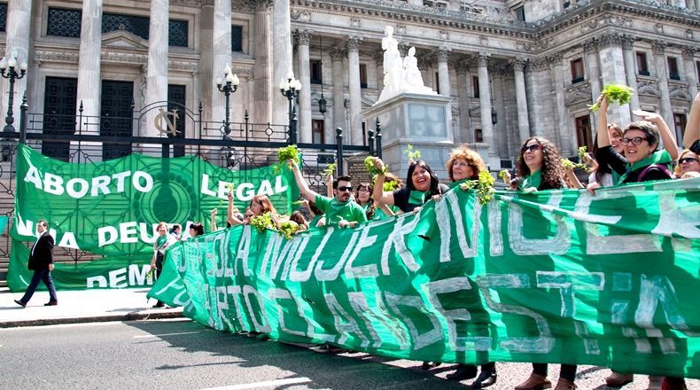 Congreso: Diputados buscará el martes avanzar en un dictamen sobre el aborto