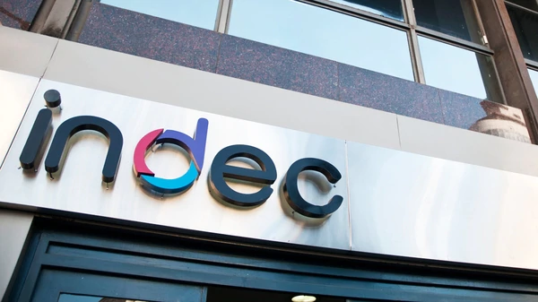 La economía cayó un 0,9% en abril, tras 13 meses consecutivos en alza