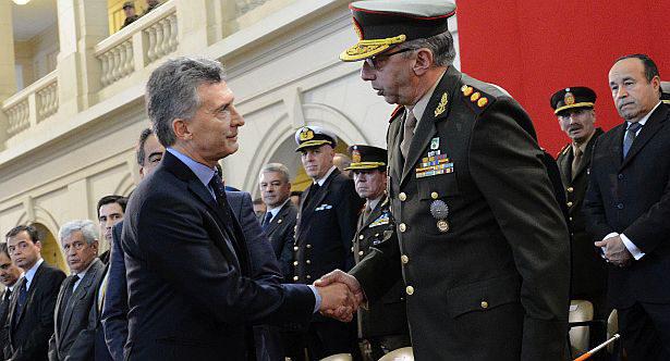 El Gobierno estudia pasar 5.000 efectivos de las FFAA a Gendarmería