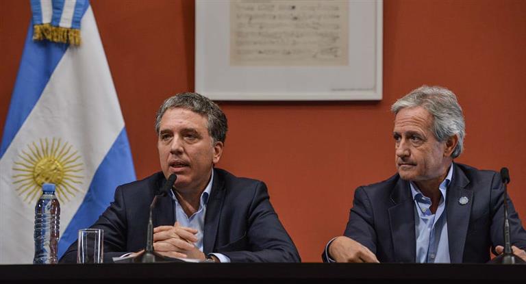 Dujovne anunció mayor ajuste en el Estado para ahorrar más de $ 20.000 millones al año