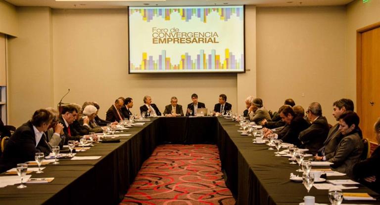 Fuerte apoyo de empresarios a veto de Macri: "Defendemos la búsqueda del equilibrio fiscal"