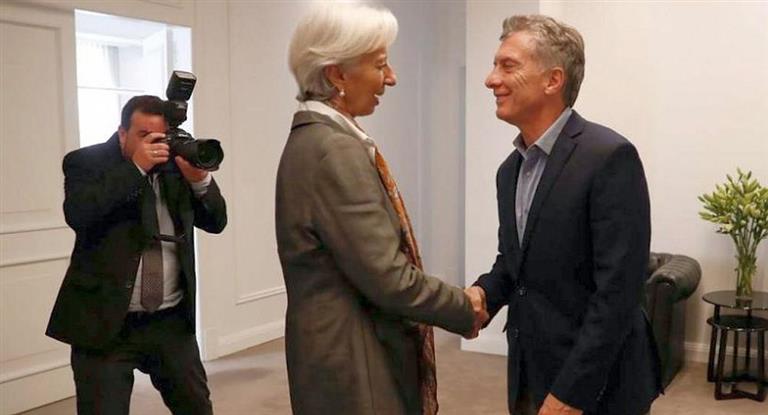 Macri llega a Canadá para celebrar el acuerdo con el FMI cara a cara con Lagarde