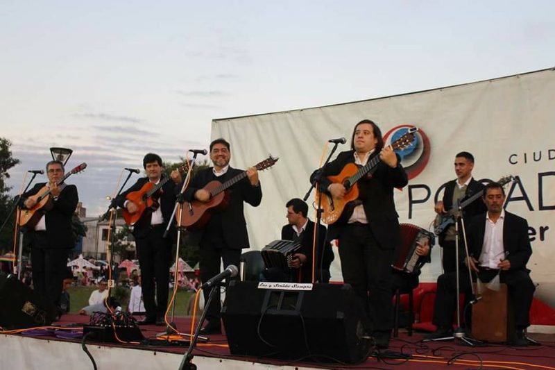 Villa Cabello celebró su 45° aniversario con un show artístico y musical