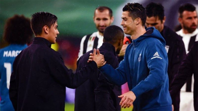 Dybala, Del Piero y Douglas Costa le dieron la bienvenida a CR7 a la Juve