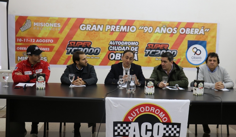 Se presentó el Súper TC 2000 que se disputará en el Autódromo de Oberá