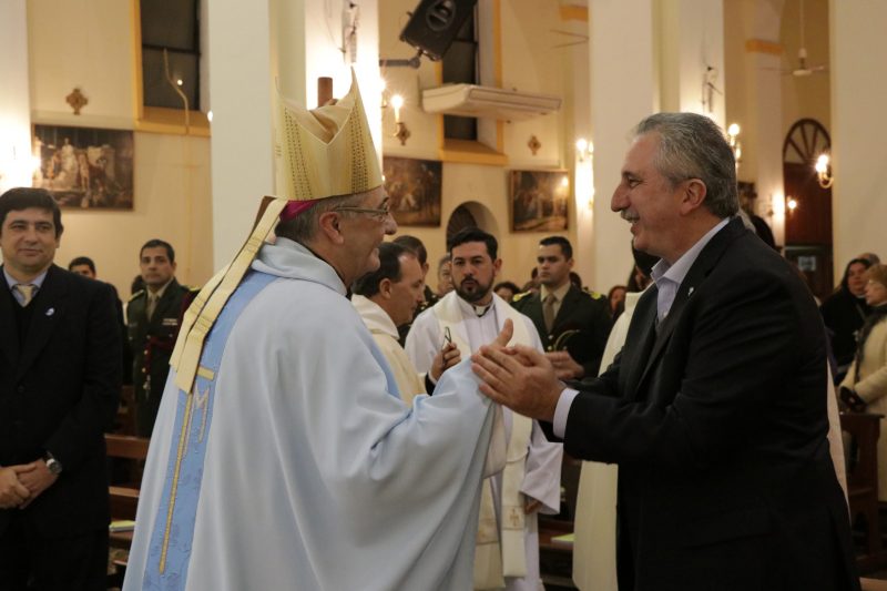 Passalacqua estuvo presente en la misa por la patria en la catedral posadeña
