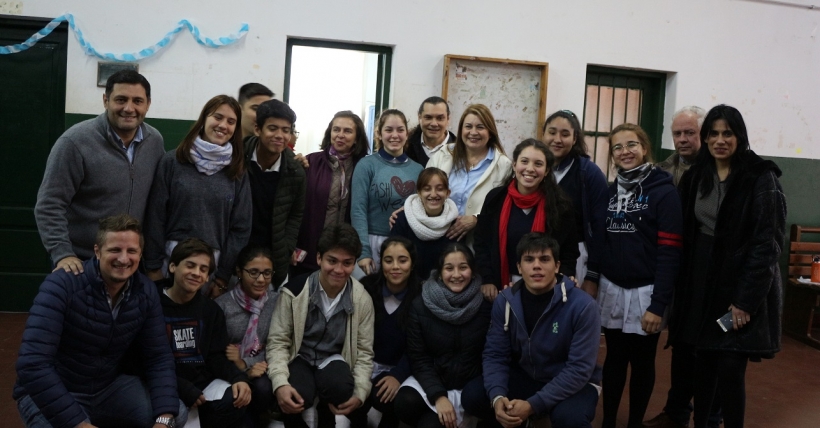 Pusieron en marcha el Plan de Conectividad escolar en la Normal Mixta