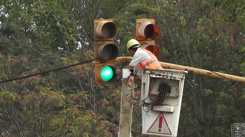 Colocaron más de 1500 lámparas led en los semáforos de la ciudad