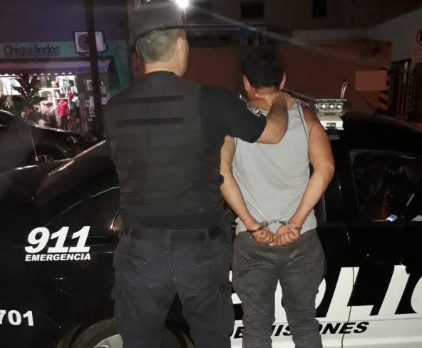 Atraparon a malviviente que amenazó y le robó la cartera a una mujer