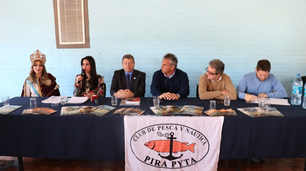 Presentaron la 55° Fiesta Nacional del Dorado que se realizará en Paso de la Patria