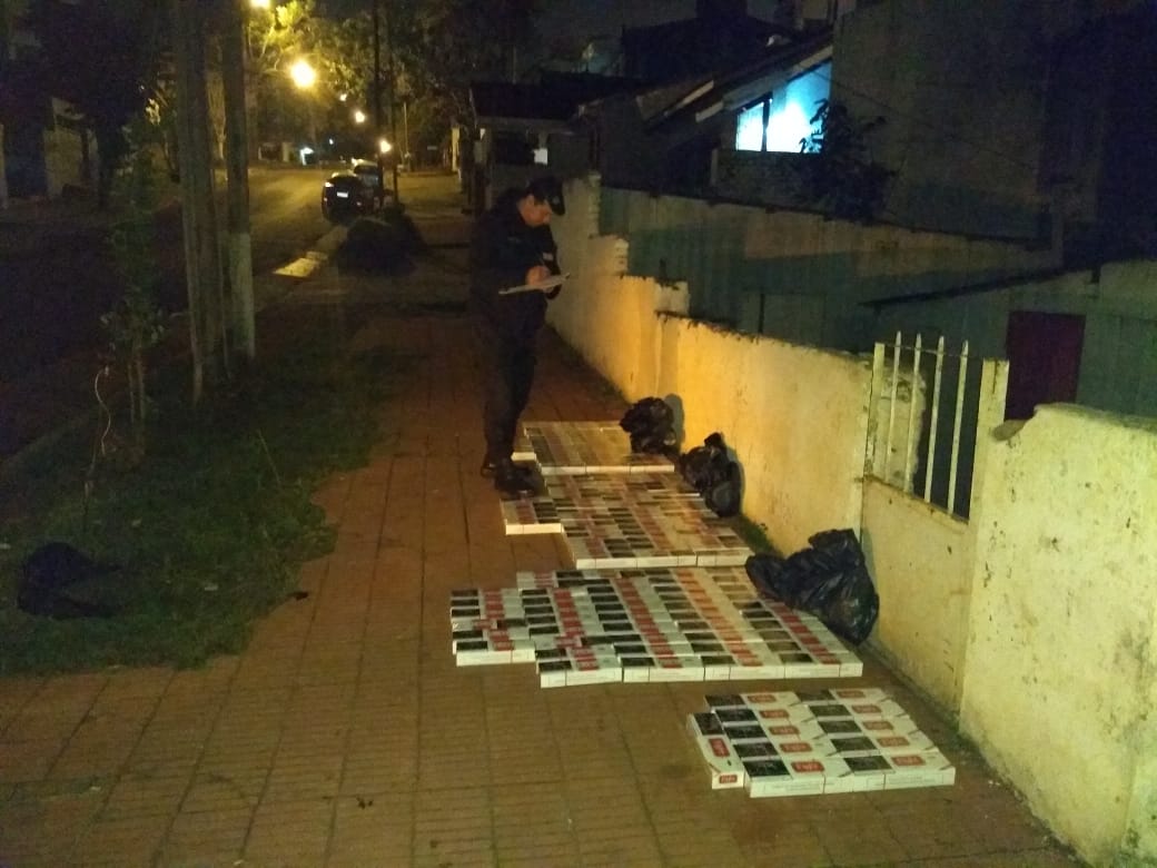 Megaoperativo en Posadas: 15 detenidos, vehículos y cigarrillos secuestrados